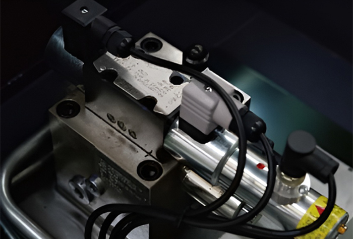 Syst&egrave;mes hydrauliques de marque