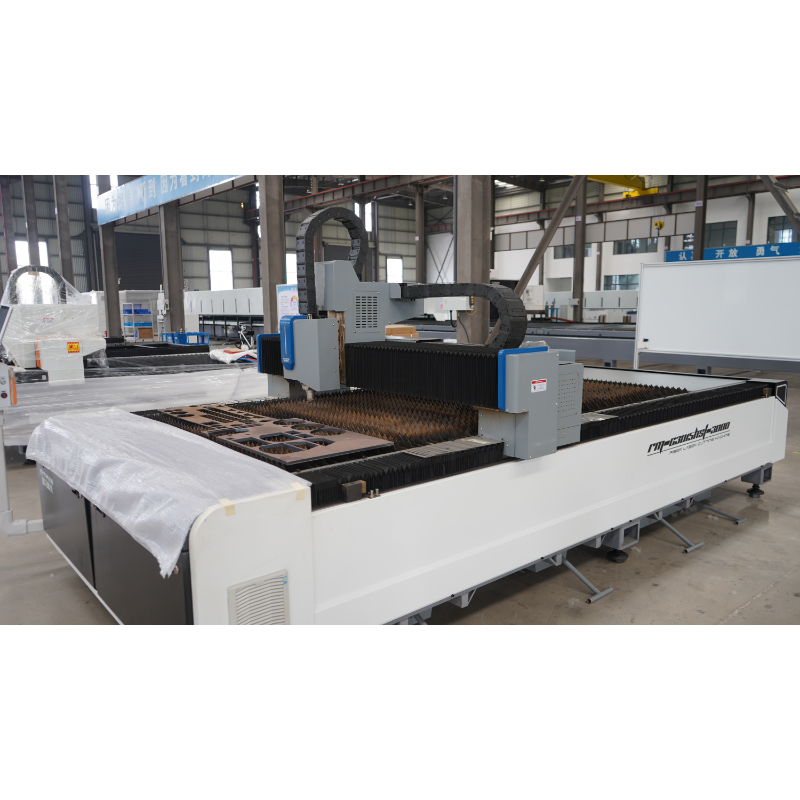 Machine de d&eacute;coupe laser de feuilles &agrave; plate-forme unique